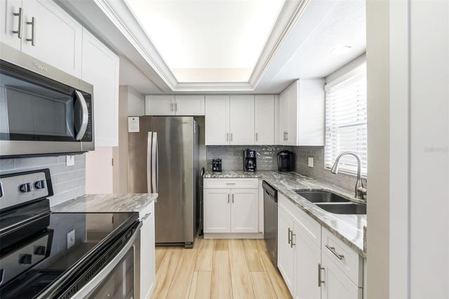 5970 MIDNIGHT PASS ROAD 179, Sarasota, FL 34242