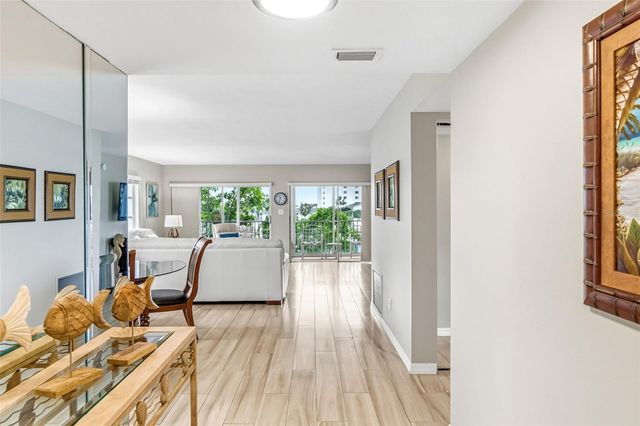 5970 MIDNIGHT PASS ROAD 179, Sarasota, FL 34242