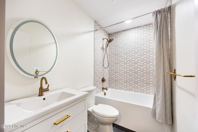 125 Winchester Road, Pinehurst, NC 28374