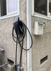 240 S Mariposa, Burbank, CA 91506