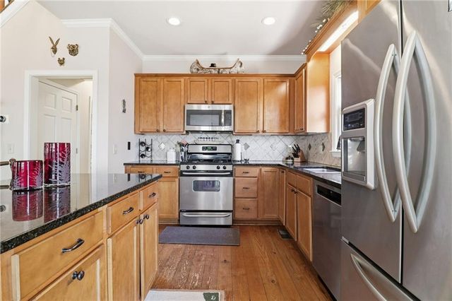 106 Strawberry Way, Big Canoe, GA 30143