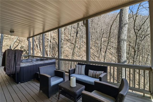 106 Strawberry Way, Big Canoe, GA 30143