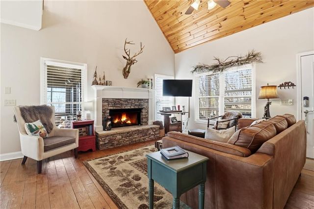 106 Strawberry Way, Big Canoe, GA 30143