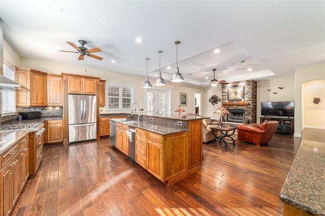 7500 & 7520 NW 162ND COURT, Morriston, FL 32668