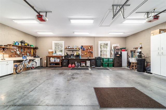 7500 & 7520 NW 162ND COURT, Morriston, FL 32668