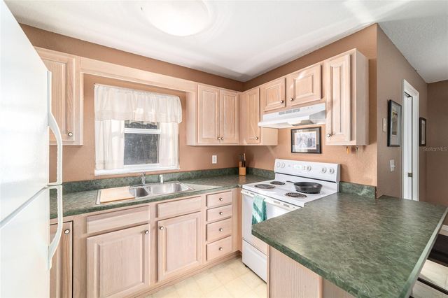 7500 & 7520 NW 162ND COURT, Morriston, FL 32668