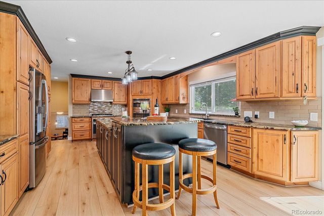 930 Reed Court, Lakewood, CO 80214
