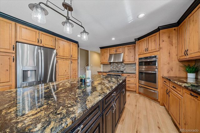 930 Reed Court, Lakewood, CO 80214