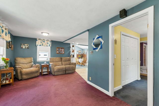 4 Wells Road, Salem, NH 03079