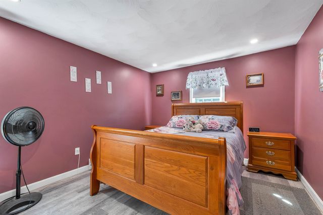 4 Wells Road, Salem, NH 03079
