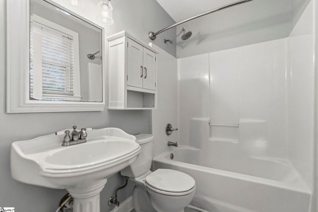 619 Summit Drive, Greenville, SC 29609