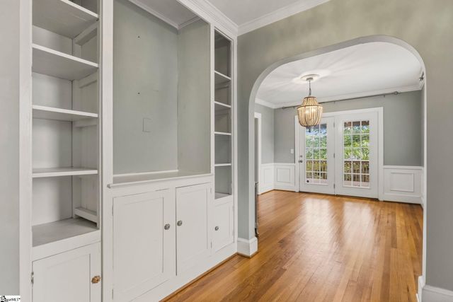619 Summit Drive, Greenville, SC 29609