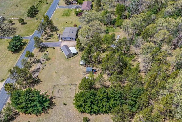 1376 Fern Lane, Wisconsin Dells, WI 53965
