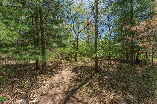 1376 Fern Lane, Wisconsin Dells, WI 53965