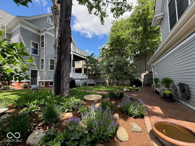 1219 N Alabama Street, Indianapolis, IN 46202