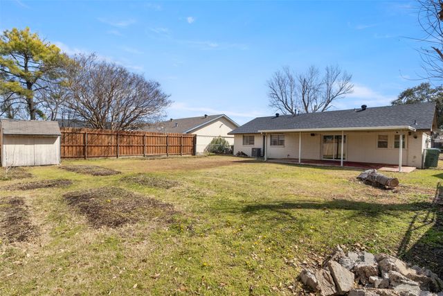 461 Wildbriar Drive, Garland, TX 75043