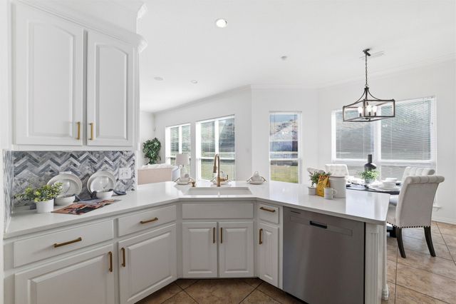 10601 Pack Saddle Trail, Fort Worth, TX 76108