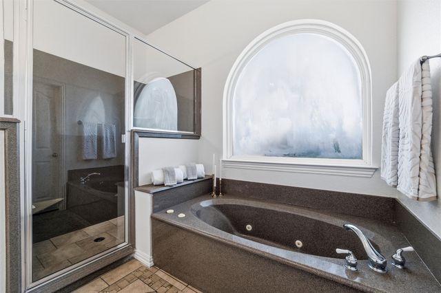 10601 Pack Saddle Trail, Fort Worth, TX 76108