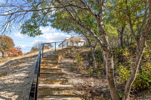 10601 Pack Saddle Trail, Fort Worth, TX 76108