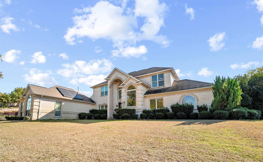 10601 Pack Saddle Trail, Fort Worth, TX 76108