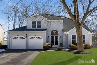 15 Walnut Court, Old Bridge, NJ 07747
