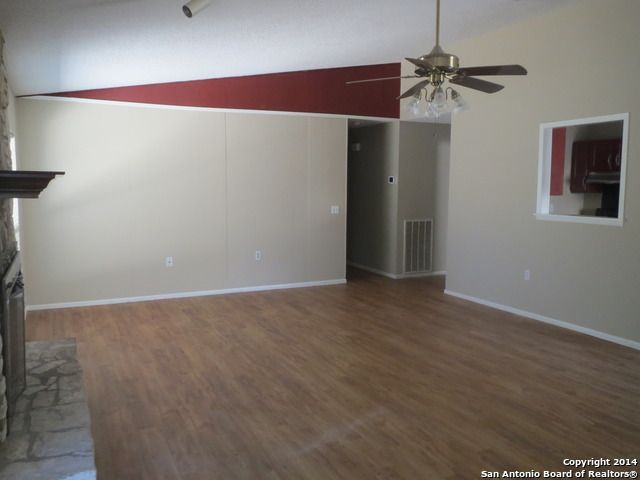 5910 Patrick Henry, San Antonio, TX 78233