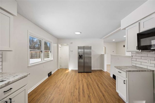 99 N Munroe Road, Tallmadge, OH 44278