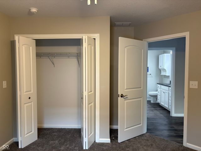 306 E Charter Drive, Muncie, IN 47303