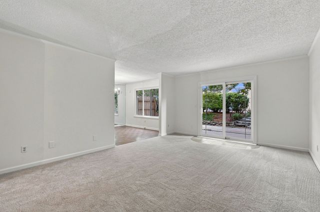 4487 Post Pl Apt 29, Nashville, TN 37205