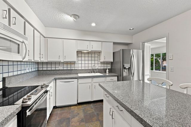 4487 Post Pl Apt 29, Nashville, TN 37205