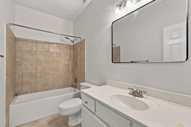 4487 Post Pl Apt 29, Nashville, TN 37205