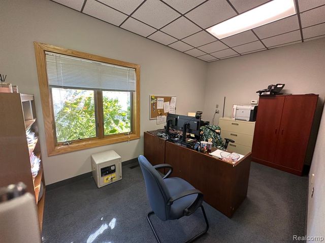 6317 Taylor Drive, Flint, MI 48507