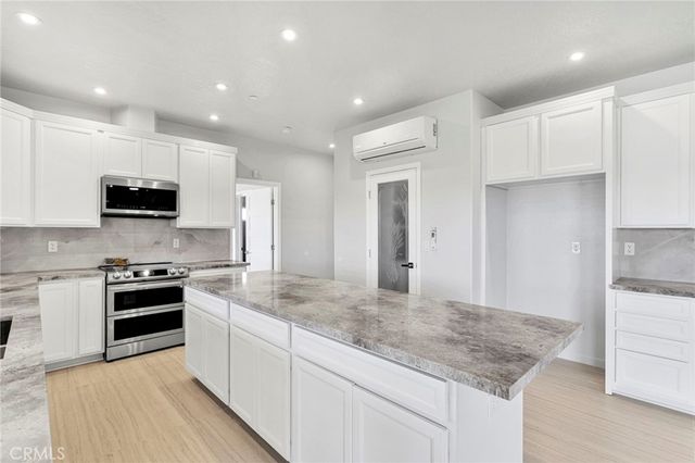 24589 Burngan Avenue, Oro Grande, CA 92368