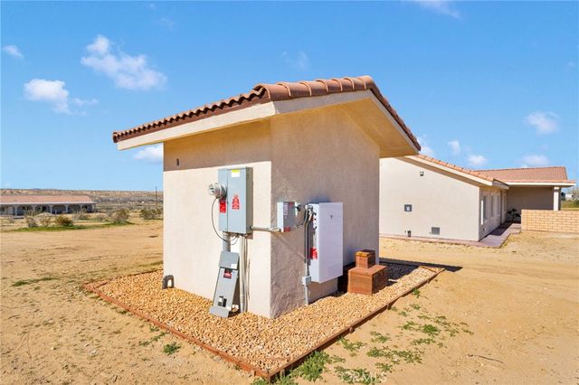 24589 Burngan Avenue, Oro Grande, CA 92368