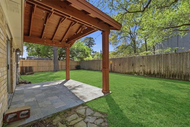 17219 Kettle Creek Drive, Spring, TX 77379