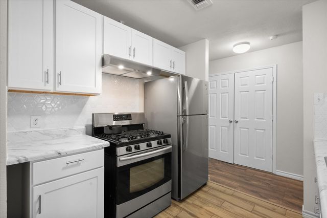 2113 San Antonio, Grand Prairie, TX 75051