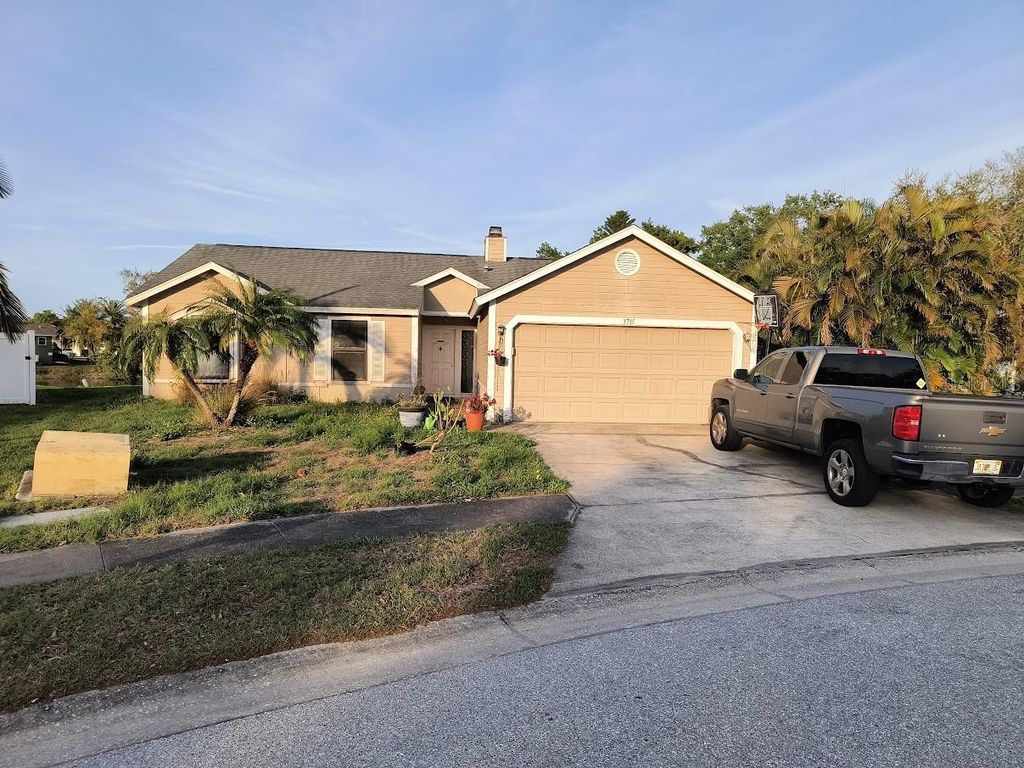 3715 75TH DRIVE E, Sarasota, FL 34243