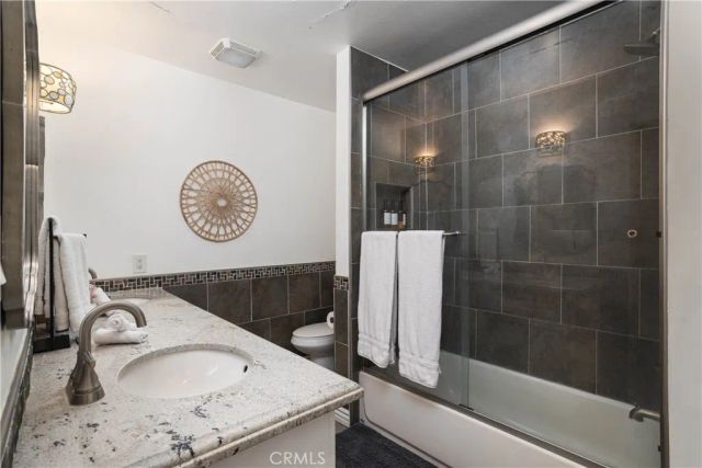 12530 Carinthia, Whittier, CA 90601