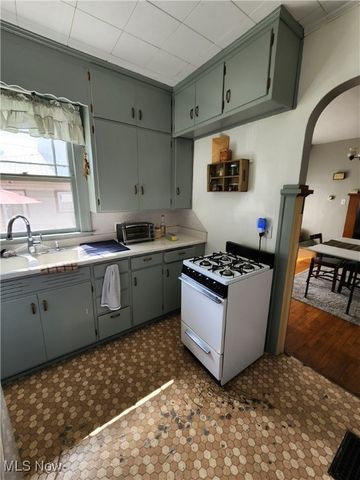 812 N 12th Street, Cambridge, OH 43725