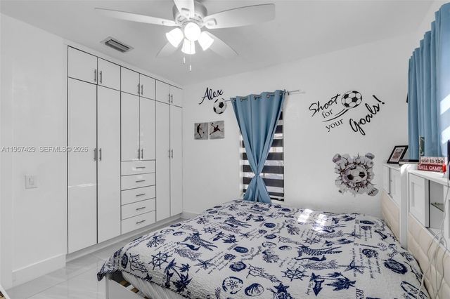 2464 NW 104th St, Miami, FL 33147