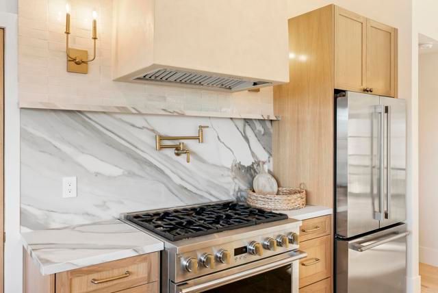 3920 Holly Brae, Carlsbad, CA 92008