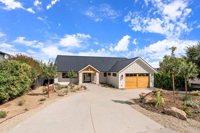 3920 Holly Brae, Carlsbad, CA 92008