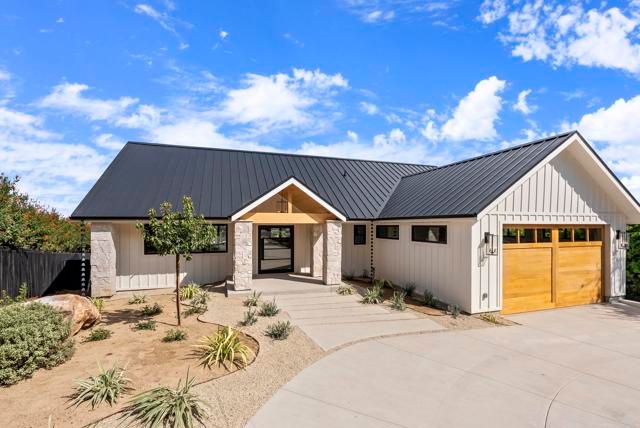 3920 Holly Brae, Carlsbad, CA 92008