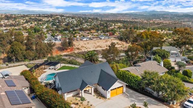 3920 Holly Brae, Carlsbad, CA 92008