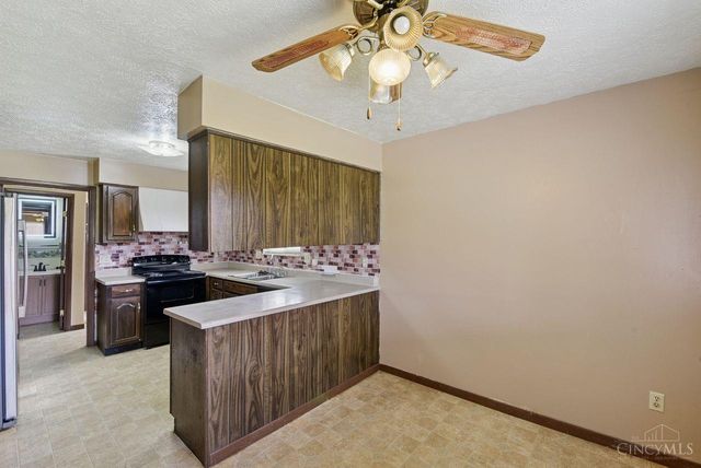 1600 Woodhall Court, Middletown, OH 45042