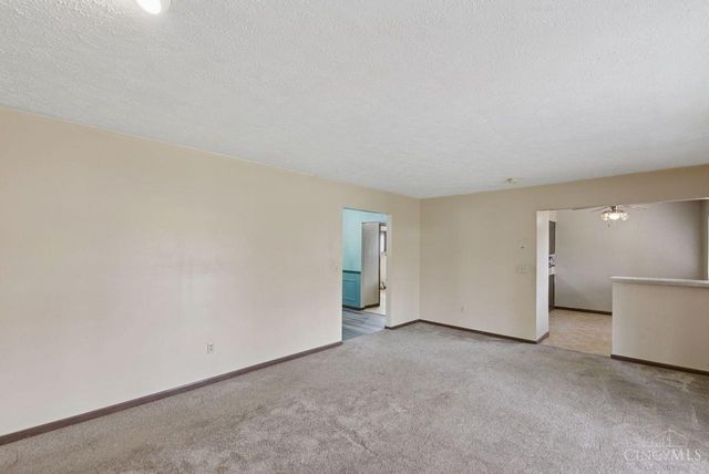 1600 Woodhall Court, Middletown, OH 45042