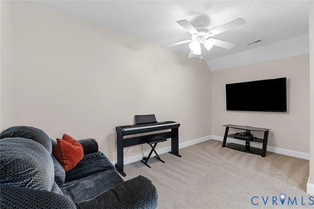 2436 Gammons Creek Dr, Maidens, VA 23102