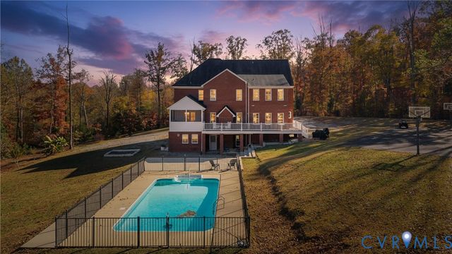 2436 Gammons Creek Dr, Maidens, VA 23102