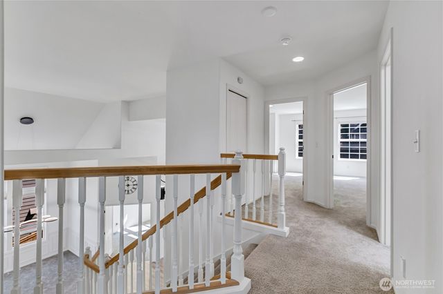 19718 12th Avenue W, Lynnwood, WA 98036