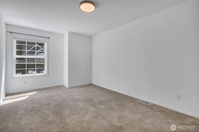 19718 12th Avenue W, Lynnwood, WA 98036